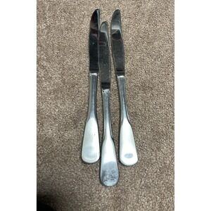 Oneida Stainless Silver Colonial Boston Solid 3 Knives